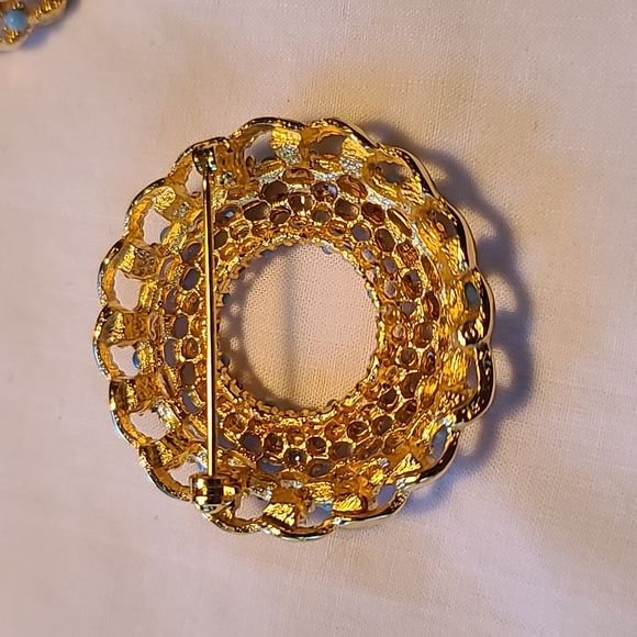 Sarah Coventry 1965 "SONGS OF INDIA" Beaded Brooch & Clip Earrings Set! - Picture 6 of 6